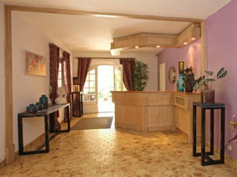 Hotel Residence Le Rivage in Mandelieu-La-Napoule, France