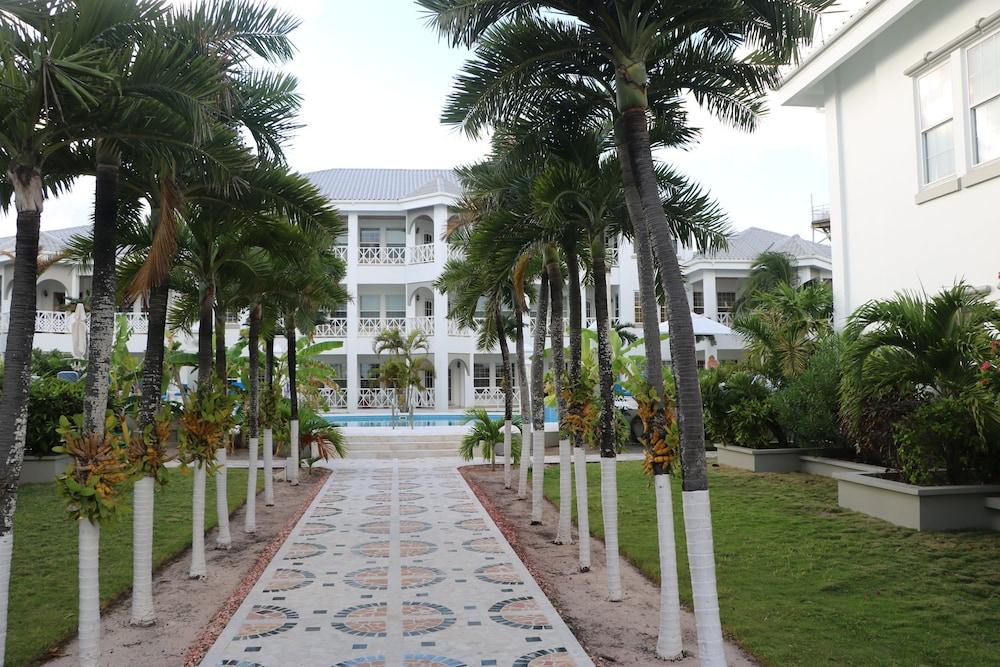 Grand Colony Island Villas in San Pedro, Belize
