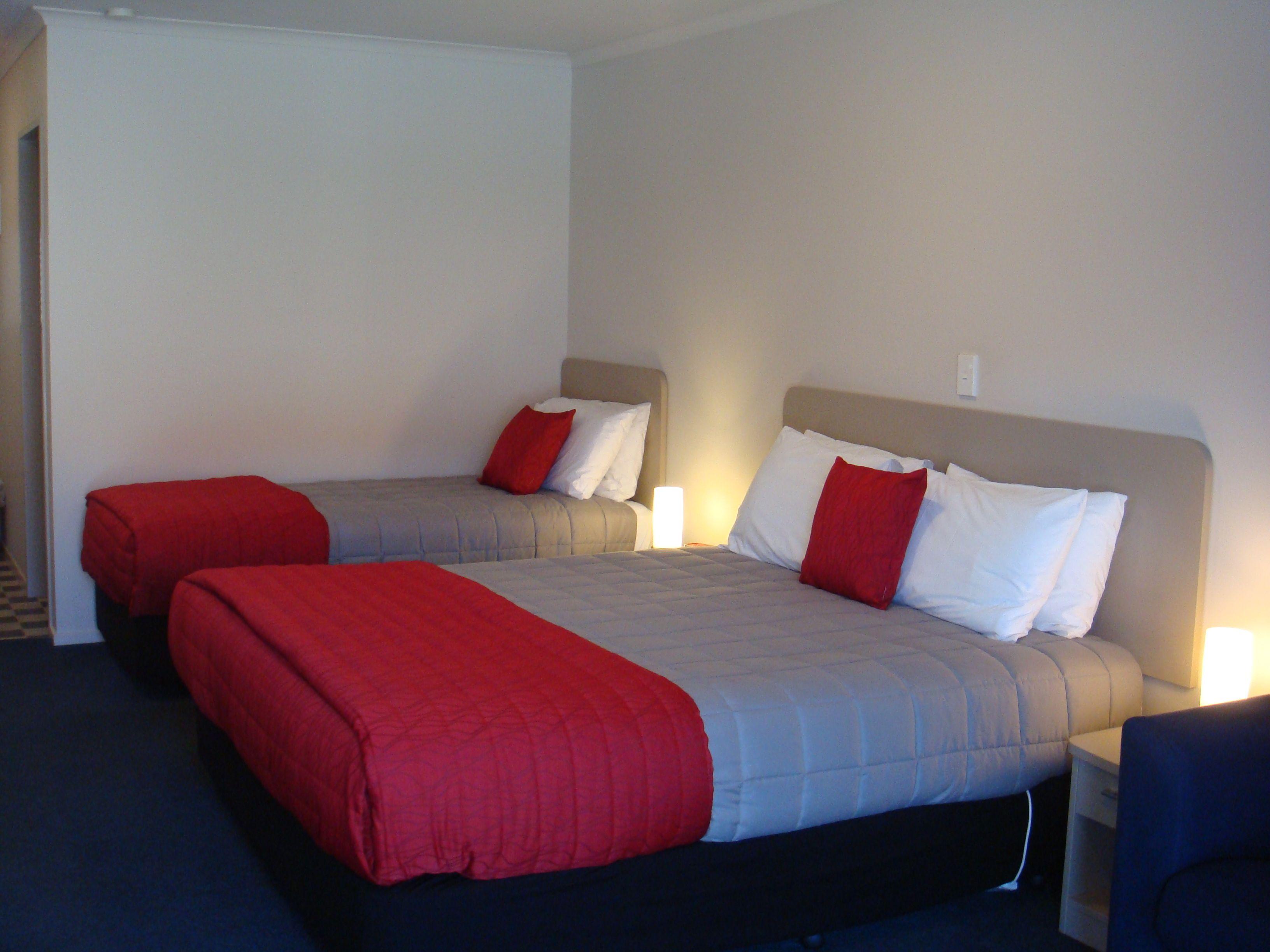 Superior King Plus Single Bed suite, King Bed and Single Bed sleeps 1-3 guests. Double glazed with Air con and heat pump for guest comfort. Electric blankets, fully self-contained kitchen, ensuite bathroom with shower, hairdryer, LCD TV with Sky. Work station with wireless broadband.