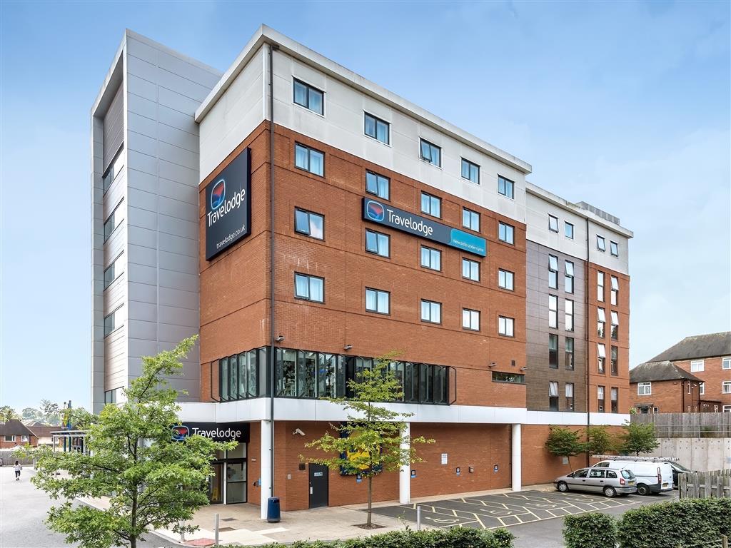 Travelodge Newcastle-Under-Lyme Central in NEWCASTLE UNDER LYME, United Kingdom