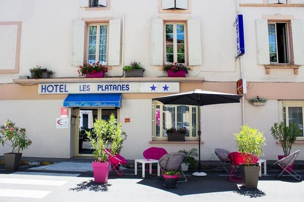 Hotel Des Platanes in Villeneuve-Sur-Lot, France