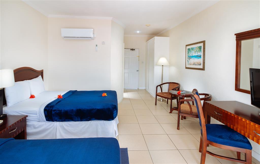 BGMH Superior Double Room with two double beds