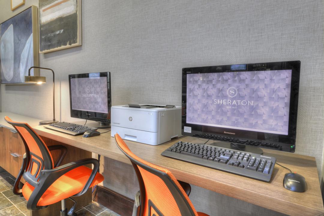 Catch up on some work, check your flight schedule or send a few email notes at the Sheraton BWI's business center.