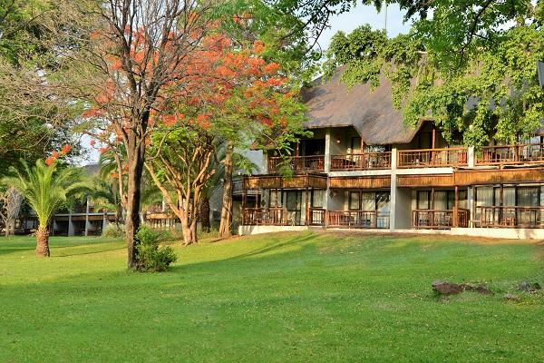 Cresta Mowana Safari Resort And Spa