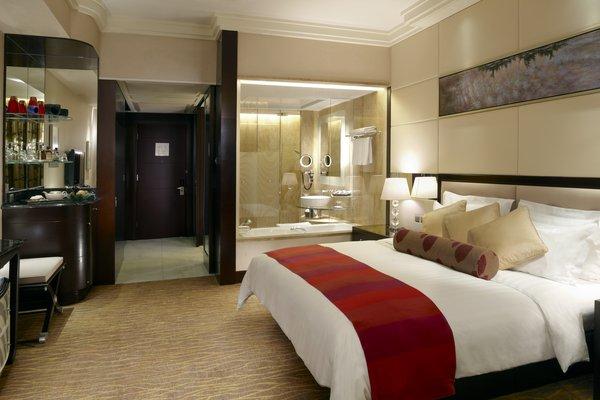 Executive Room at StarWorld Hotel Macau