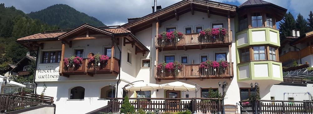 CHALET CAMPIGLIO IMPERIALE in PINZOLO, Italy