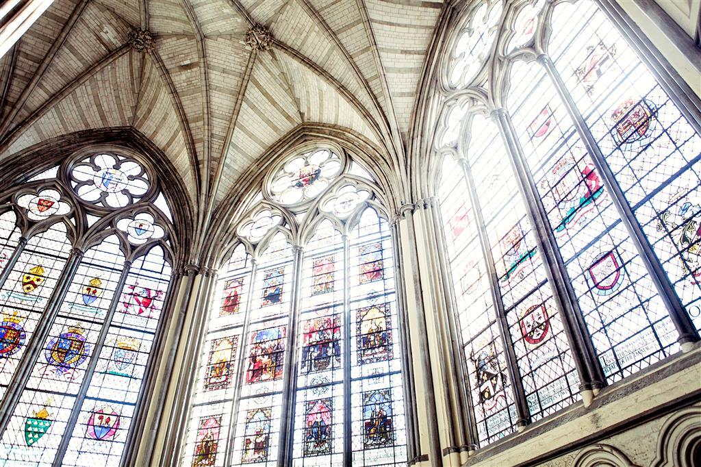 NewBrand cathedrale vitrail experience