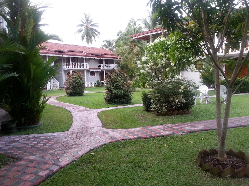 Hotel Bougainvilla in Beruwela, Sri Lanka