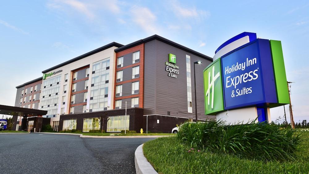 Holiday Inn Express & Suites St John's A in St Johns, Canada