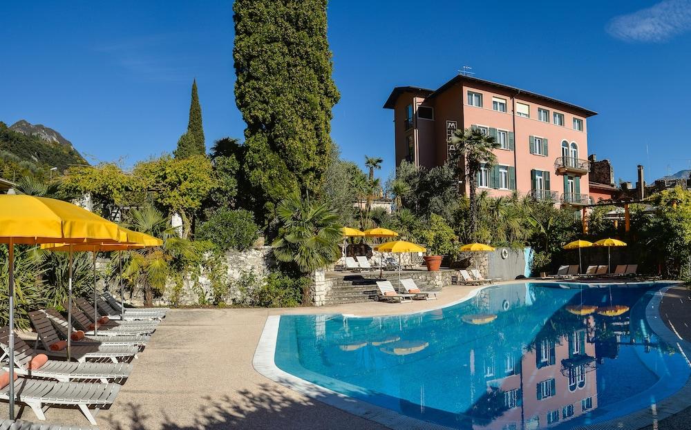 Hotel Villa Miravalle in Riva Del Garda, Italy