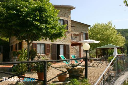 San Giustino Valdarno Villa Sleeps 10 Pool WiFi in SAN GIUSTINO VALDARNO, Italy