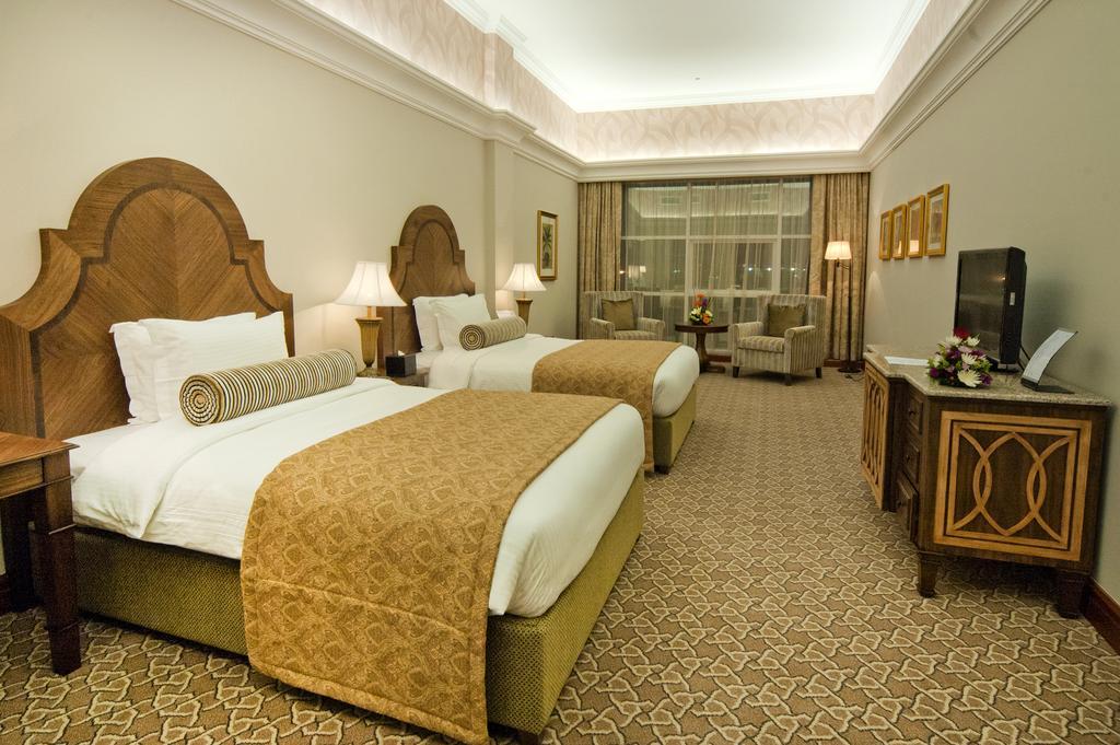 Classic Twin bed room_TOP Ayla Hotel Al Ain