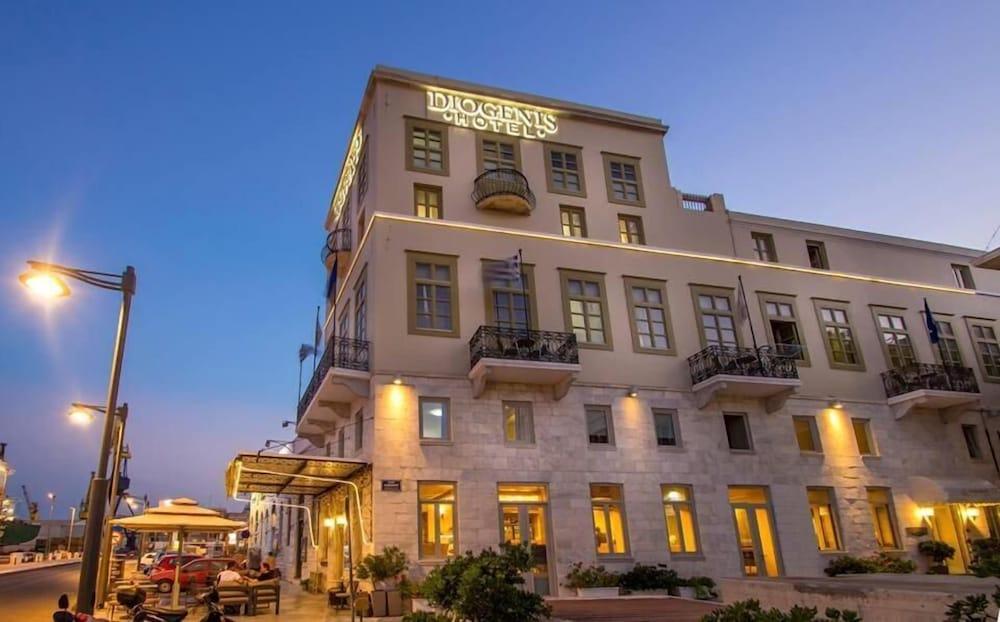 Diogenis Hotel in Syros, Greece