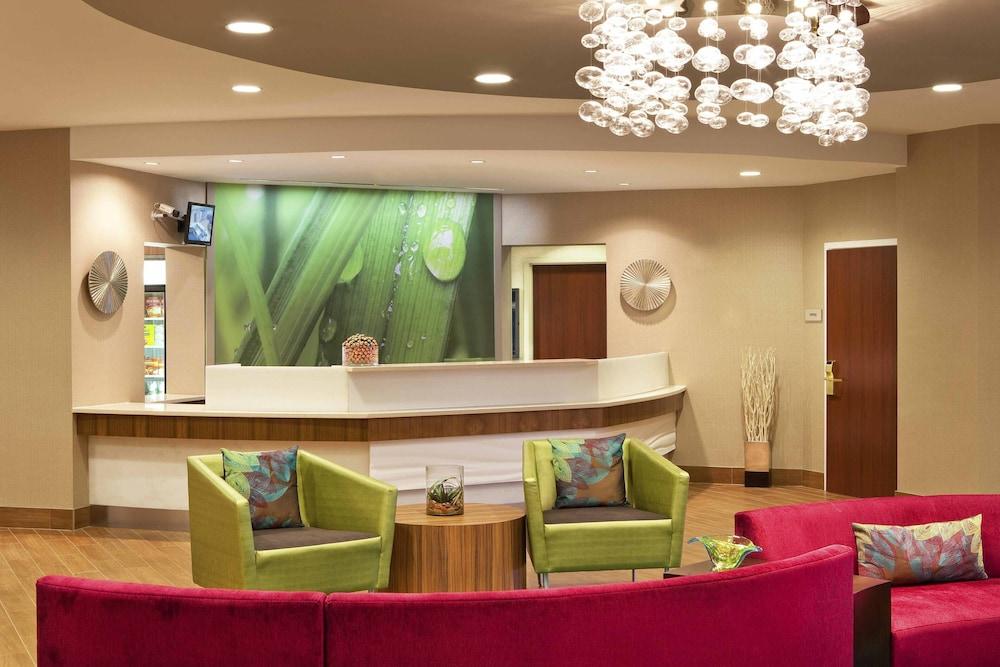 Springhill Suites By Marriott Boston Pea