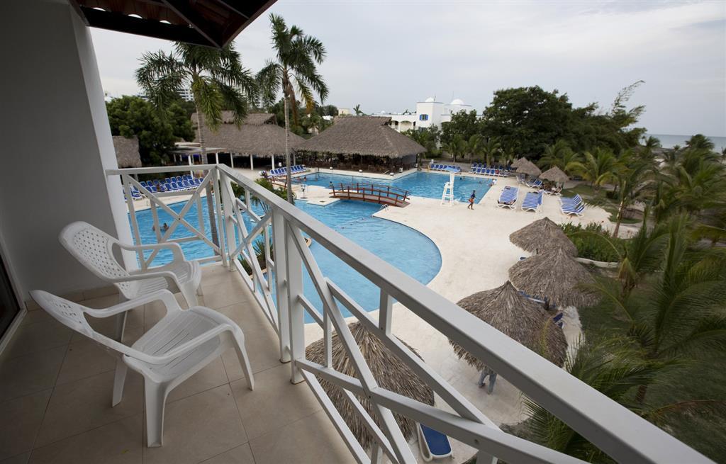 Balcony pool view