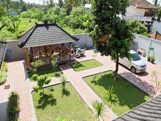WHITEROSE GUESTHOUSE in LOMBOK AREA, Indonesia