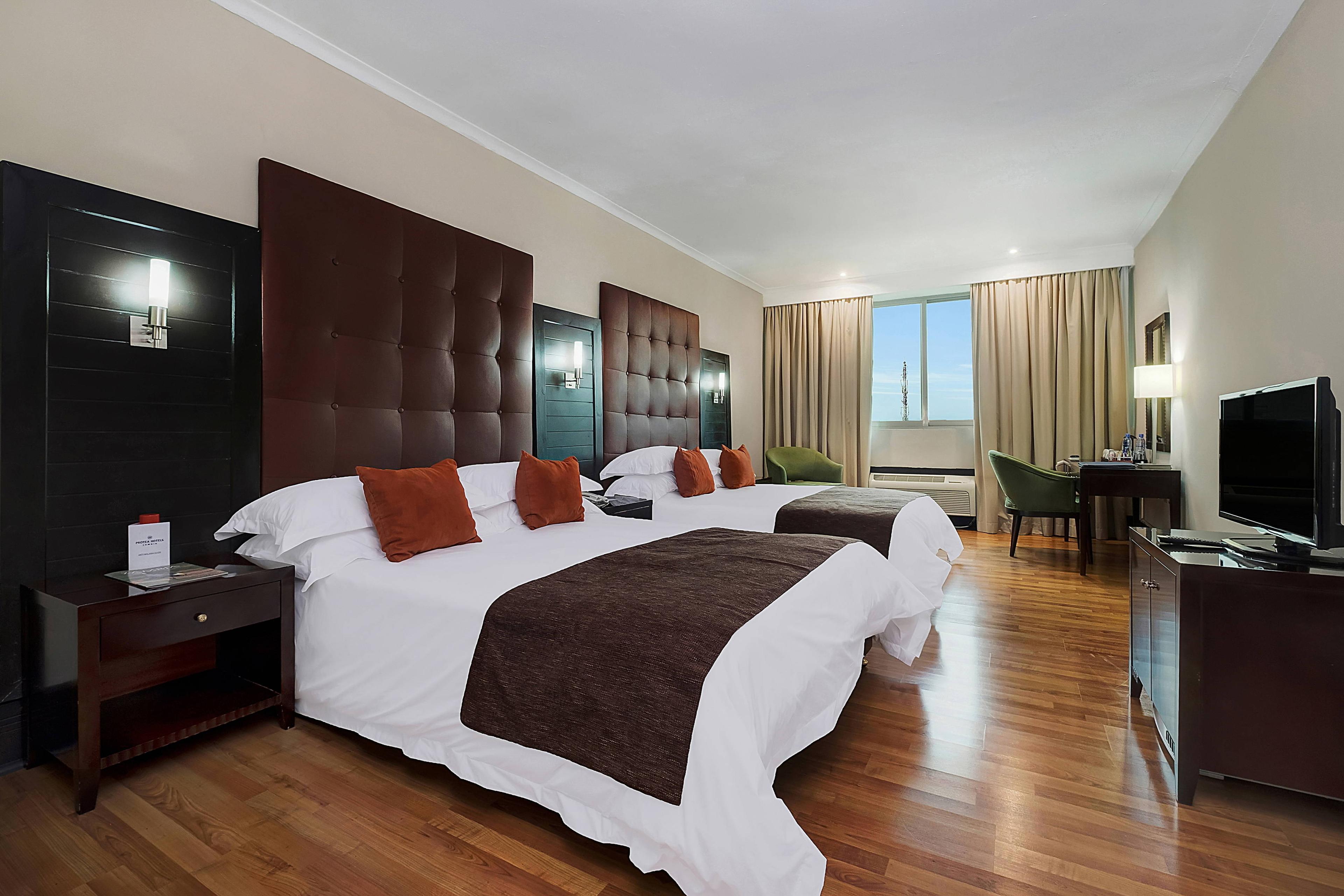 Our queen/queen guest rooms are ideal for business, group and leisure travelers.