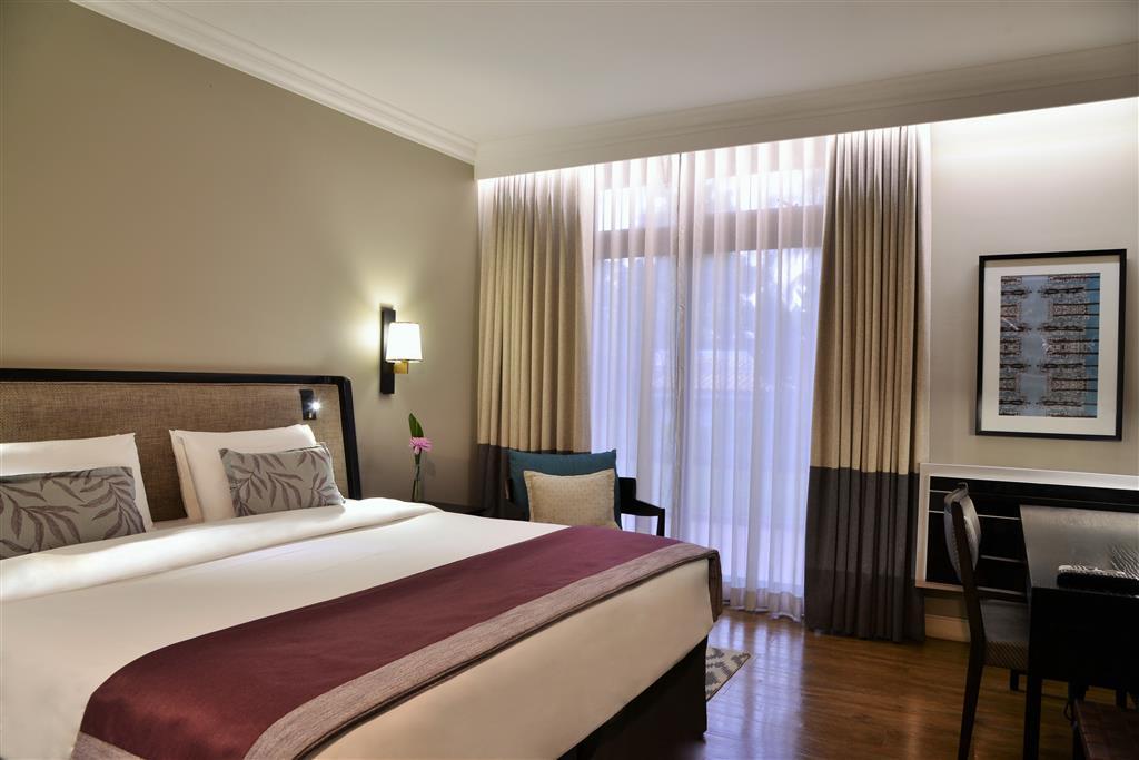 King-sized bed in the Avani room