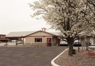 Budget Inn &amp; Suites Colby in COLBY, United States