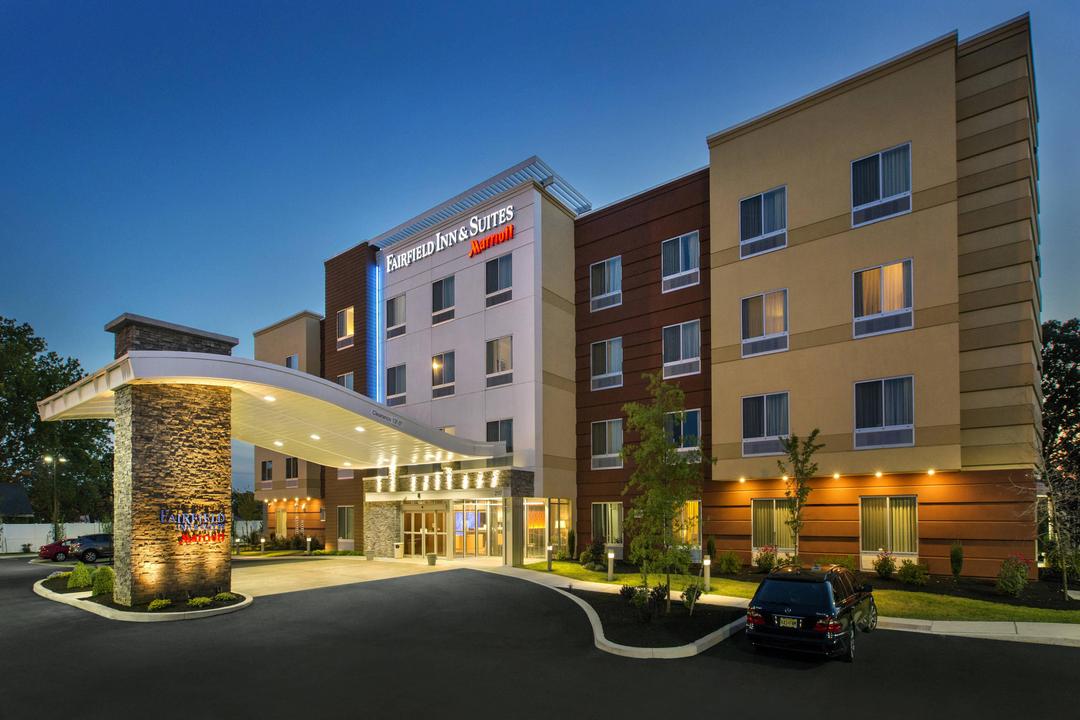 Welcome to the Fairfield Inn & Suites Wilmington New Castle!