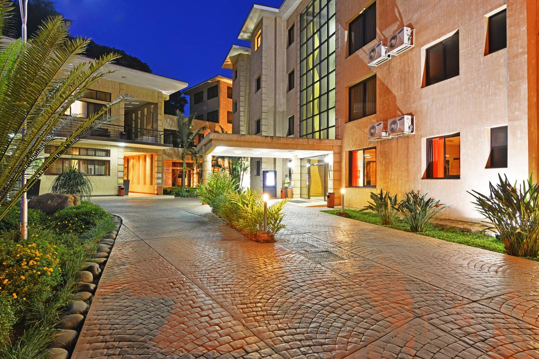 Welcome to Protea Hotel by Marriott Kampala, we are situated in the upmarket suburb of Kololo in Kampala, only 35 kilometers from the Entebbe airport.