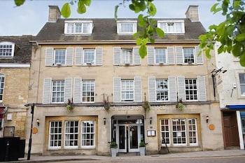 Crown And Cushion Hotel in Chipping Norton, United Kingdom
