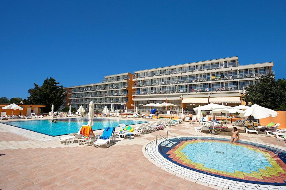 Arena Hotel Holiday in MEDULIN, Croatia