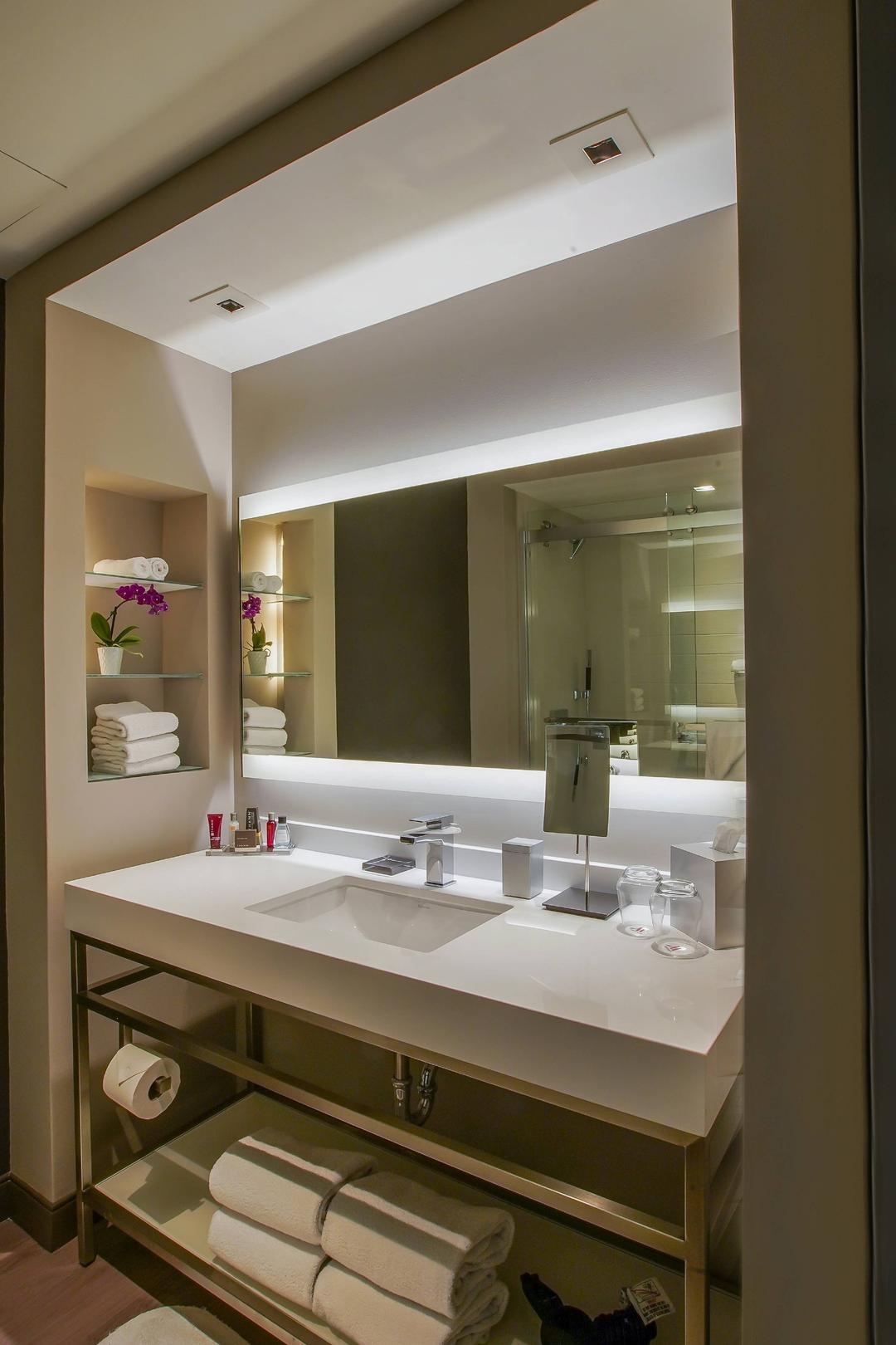 Our resort's cabana bathrooms feature luxurious amenities to help you stay refreshed during your vacation in Puerto Rico.