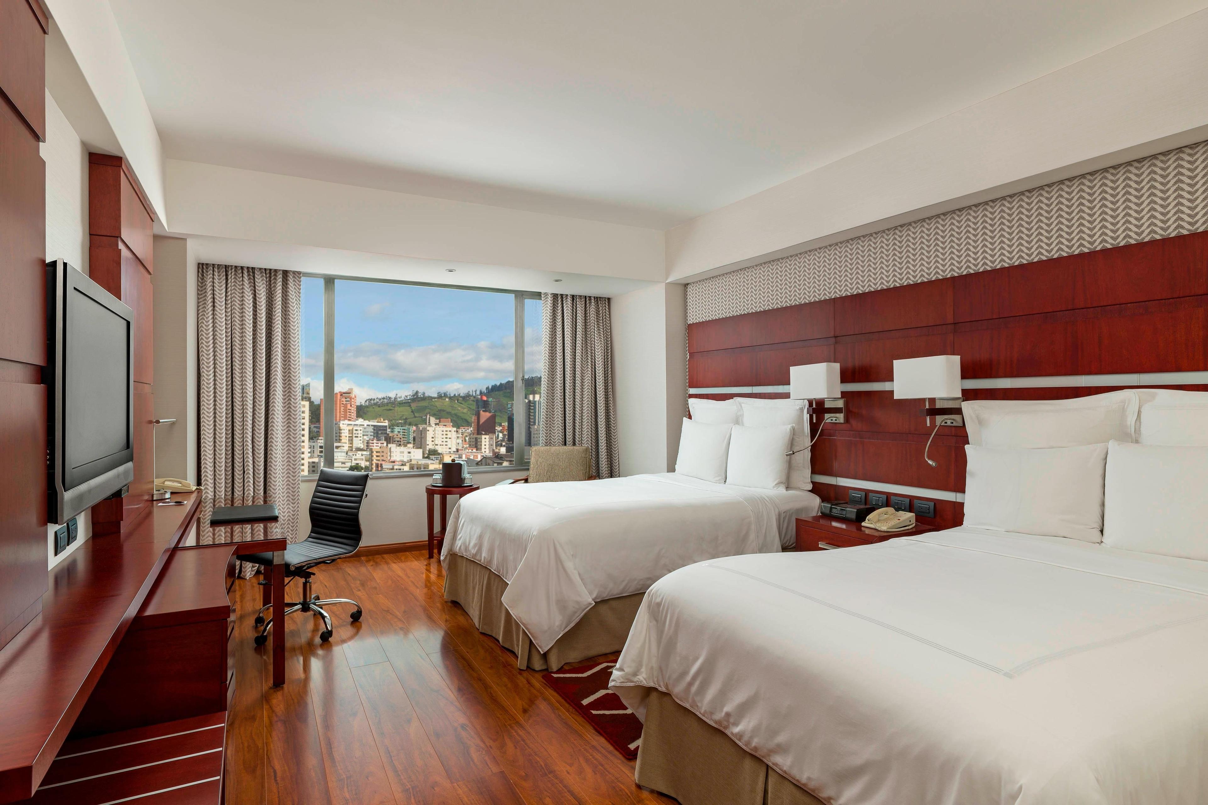 Relax in our luxury rooms, equipped with 42-inch flat-screen TVs, plush bedding and 24-hour room service. We offer modern design for your travels in Quito.