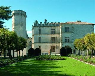 Auberge De La Truffe - Hotel De La Mairi in Dordogne, France