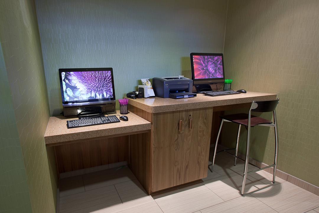 Our business center is designed to meet all of your business needs, with printer, Internet and stocked with office supplies to make your job easier.