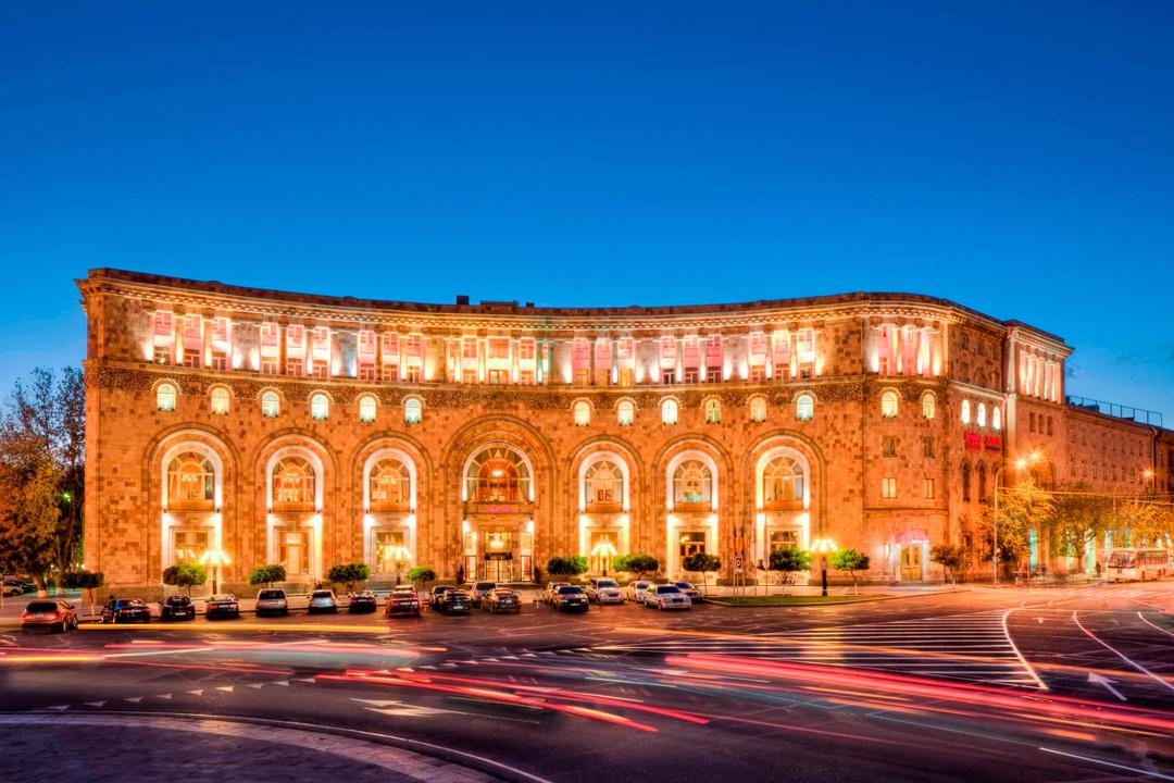 Enjoy the singing fountains from the Yerevan Marriott Hotel terrace from April through October. Situated in the heart of the city, our hotel provides easy access to the most beautiful attractions.