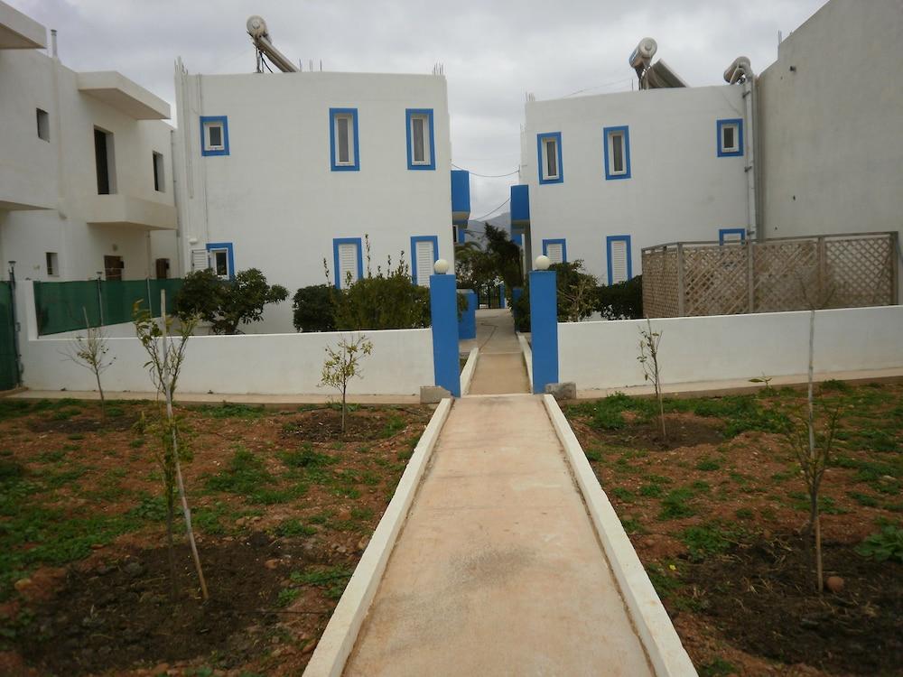 Cretasun Apartments in IERAPETRA, Greece