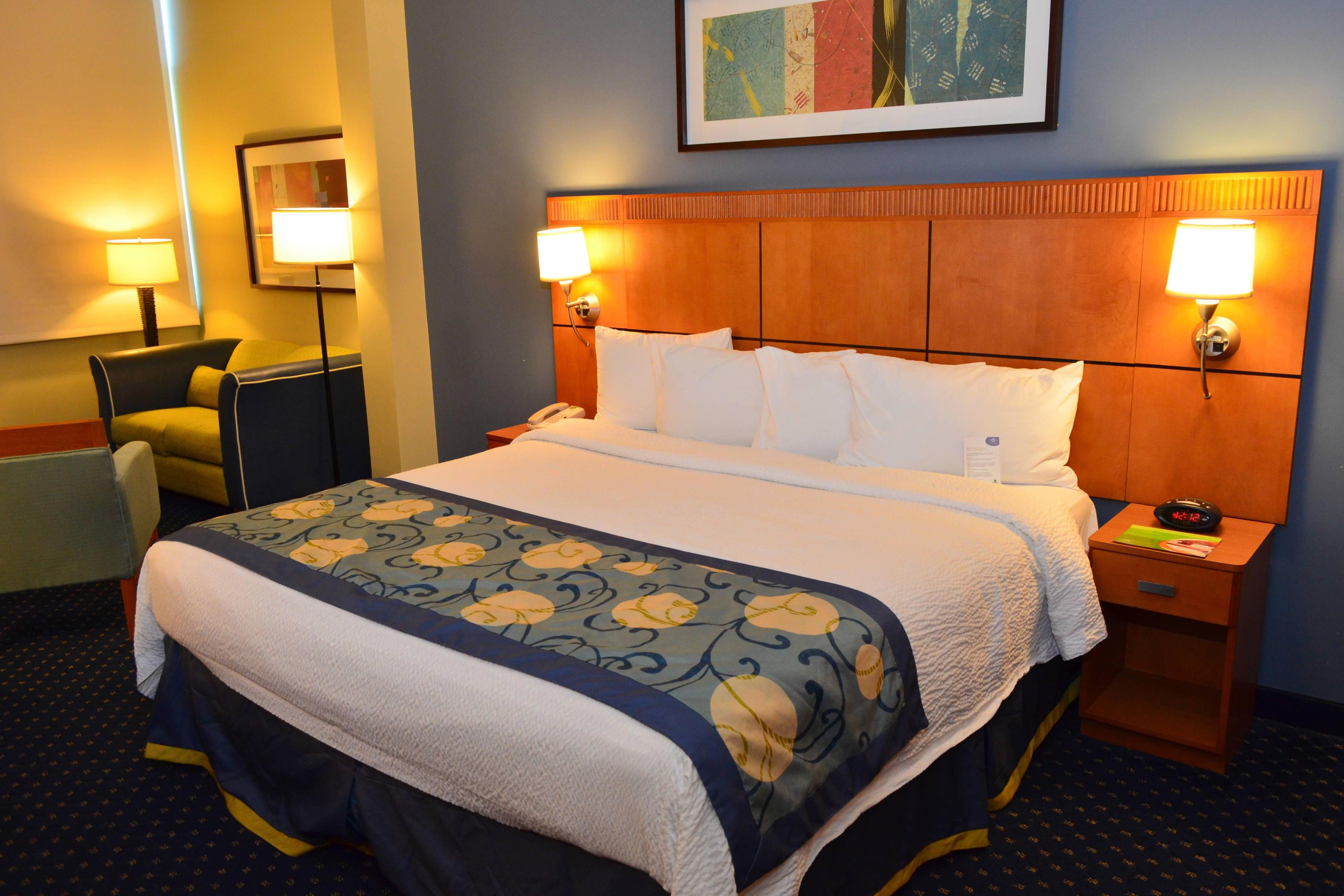 The superior room is just the right space for business travelers.