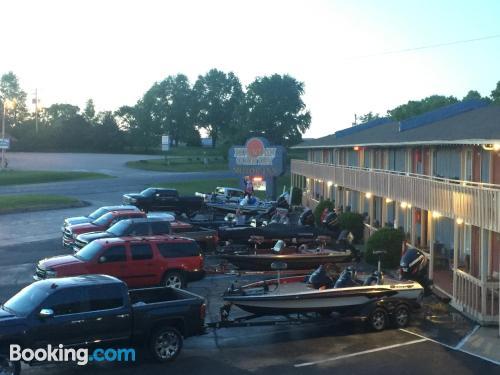 MOUNTAIN COUNTRY MOTOR INN in BRANSON WEST, United States