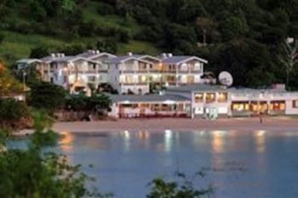 GEM HOLIDAY BEACH RESORT in ST GEORGES, Grenada