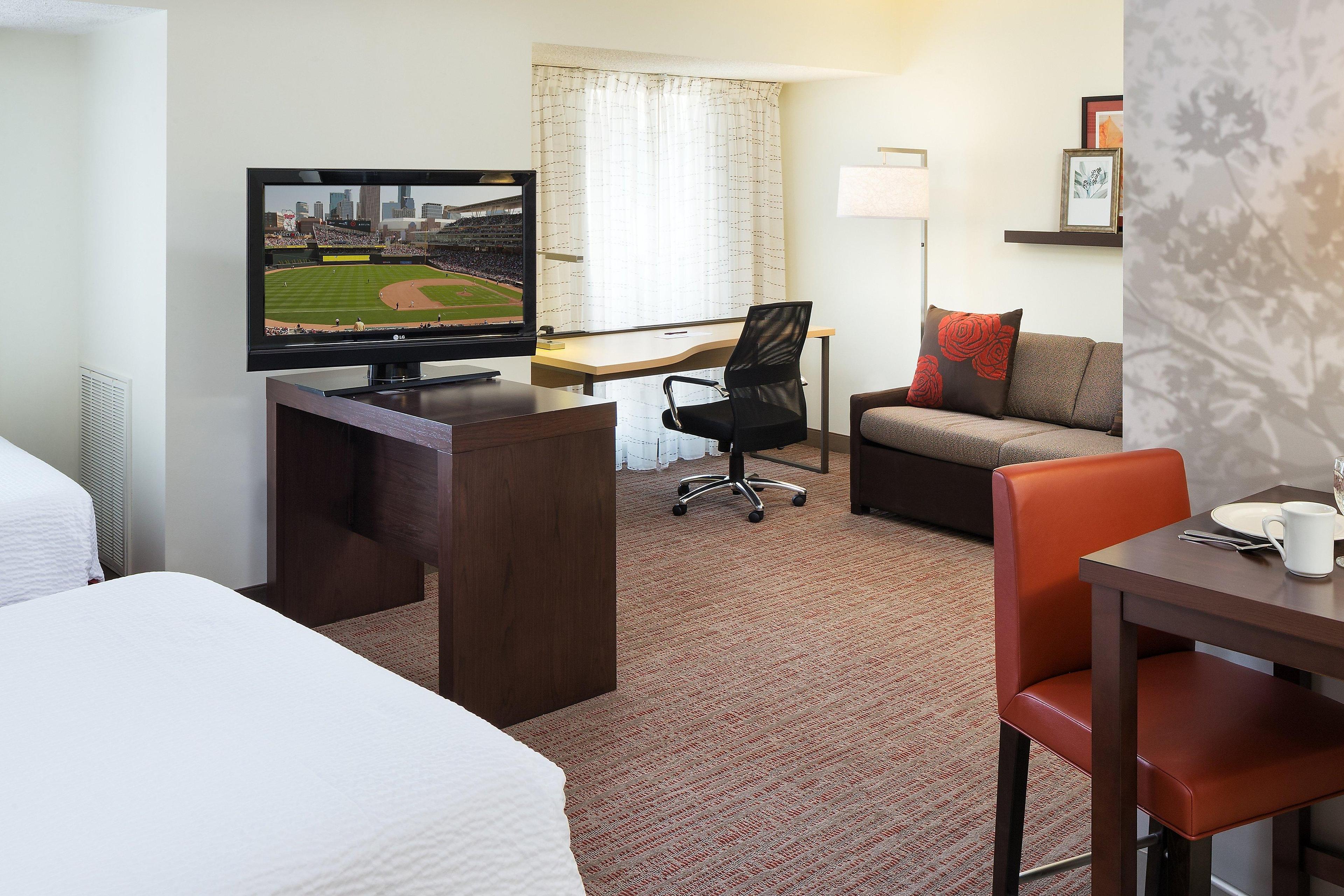 Like our Studio Suites but have an extra person joining you this trip? Try one of our studios with two doubles!