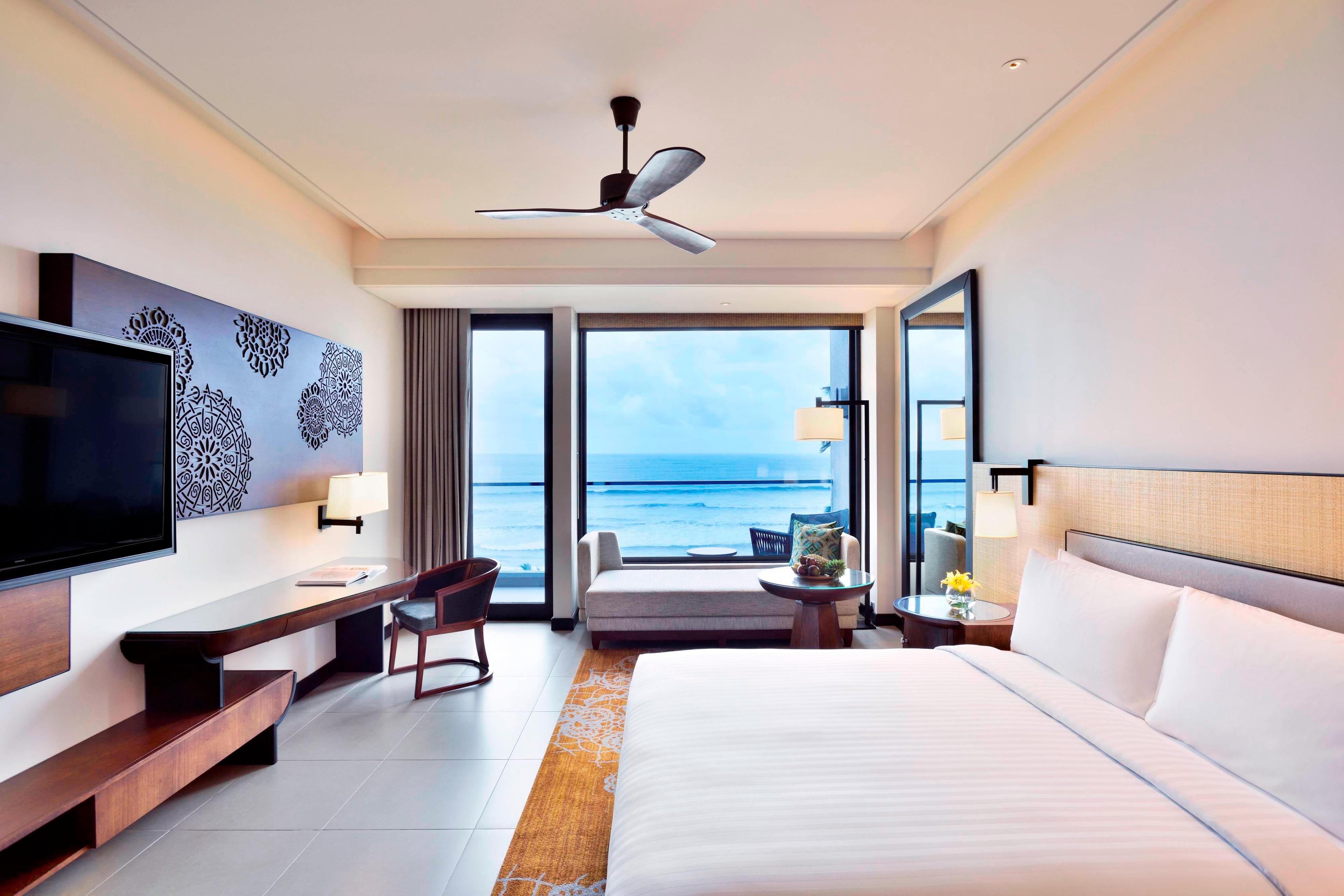Inspired by traditional Sri Lankan style, our King Ocean Vista Guest Rooms feature wood furniture, tasteful décor, panoramic windows and large balconies.