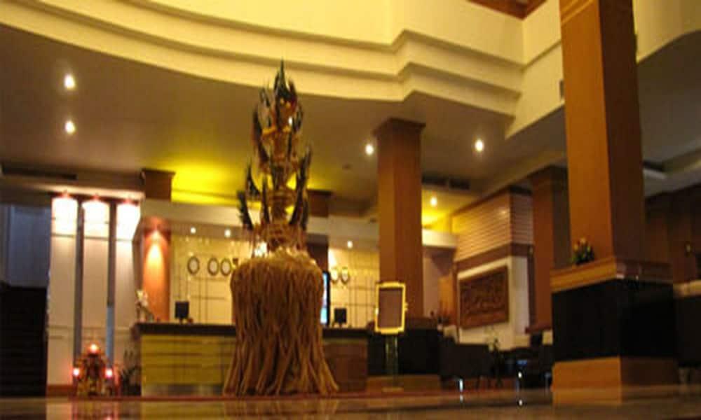 Arawan Riverside Hotel in PAKSE, Laos