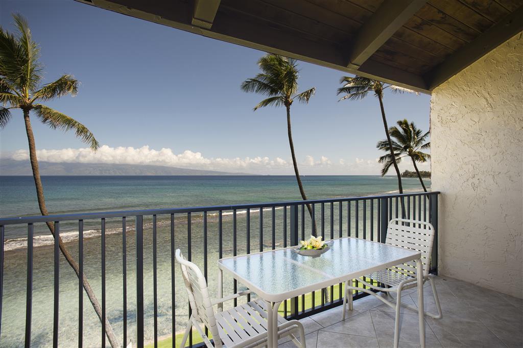 Aston at Papakea Resort - Bedroom Oceanfront Lanai